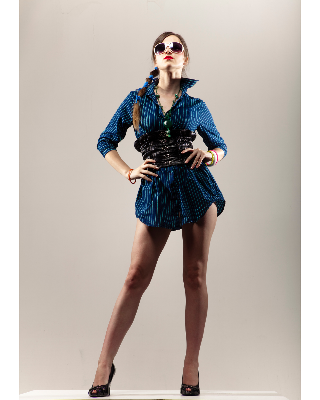 Model wearing casual wear